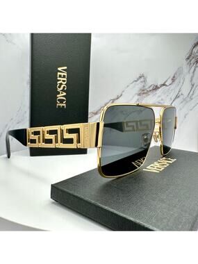 Versace Light Brown 4133-b 726/13 Sunglasses Versace Sunglasses 2008 Brown Beige Medusa Crystals MOD 4133  main image 2